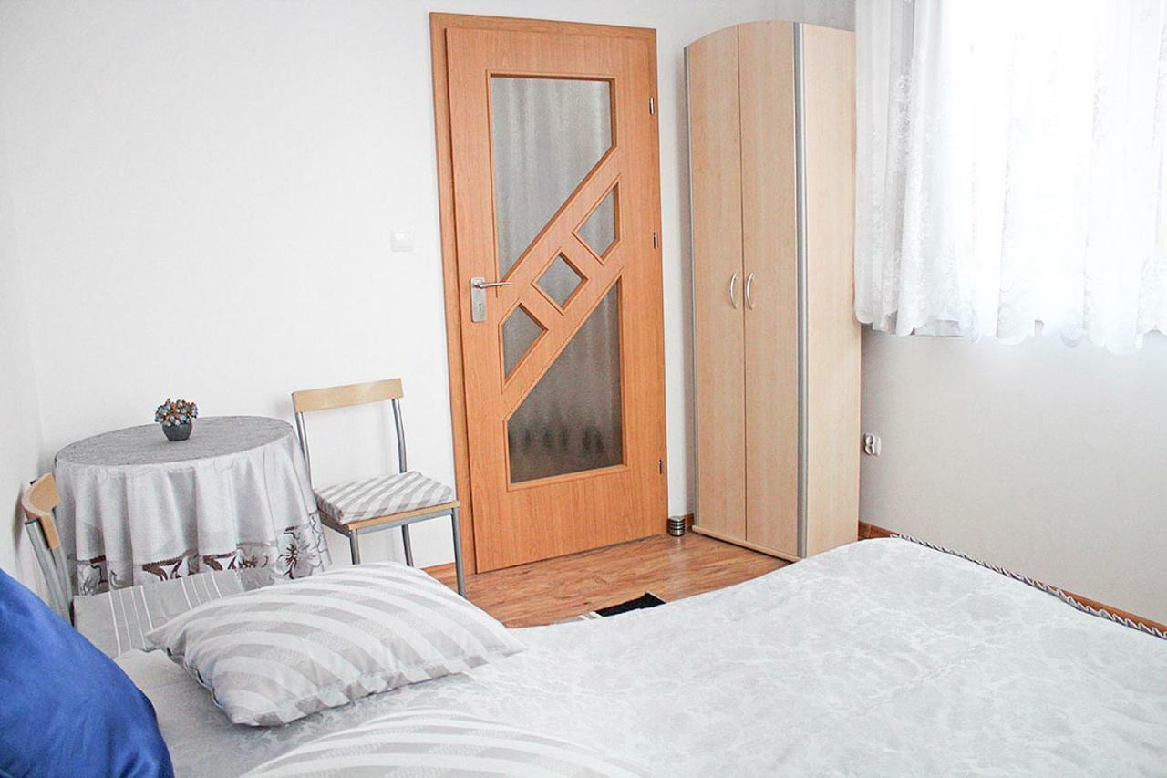 Willa Jastrzab Jastrzębia Góra Kültér fotó